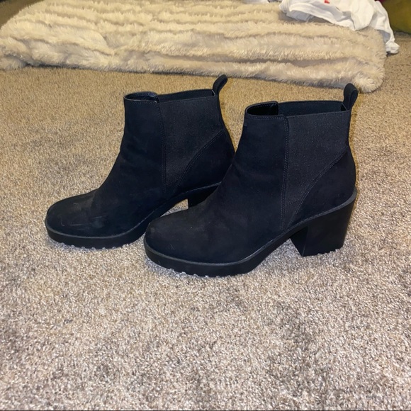 H&M Shoes - H&M Heeled Boots